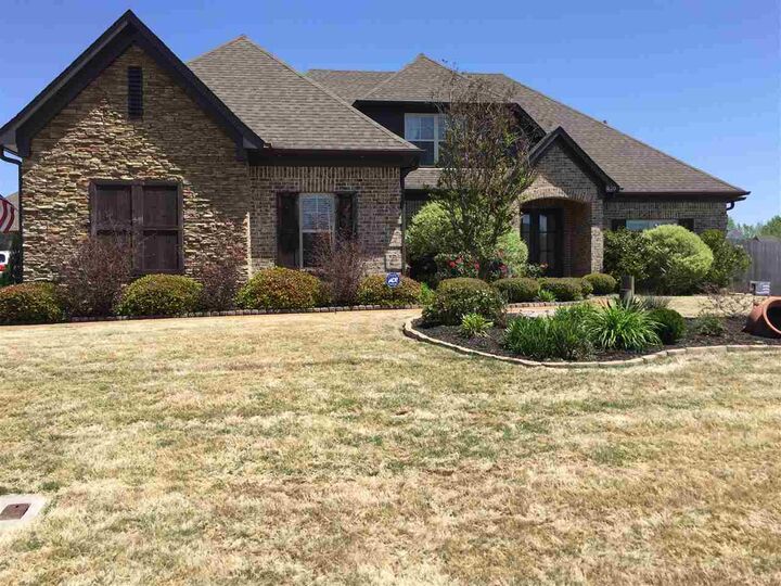 220 Julia Ann Dr  Atoka TN 38004 photo