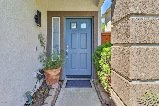 Property Photo:  3907 Angeline Street  CA 91320 