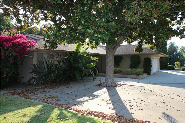 Property Photo:  206 Knox Court  CA 92507 