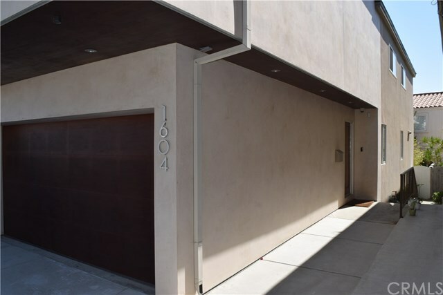 Property Photo: 1604 Carlson Lane CA 90278