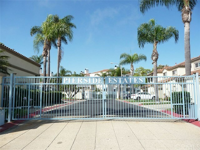 Property Photo:  506 Pierside Circle  CA 92648 