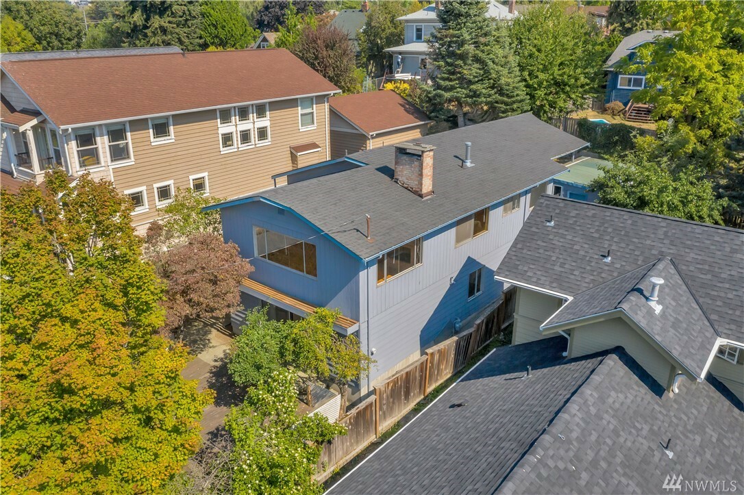 Property Photo:  8032 Burke Ave N  WA 98103 