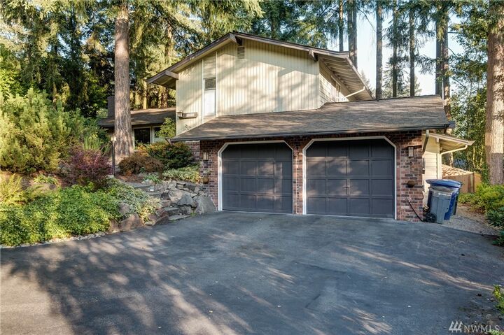 Property Photo:  21829 1st Ave W  WA 98021 