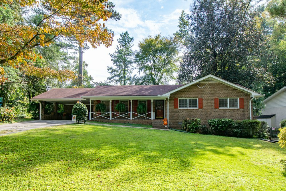 Property Photo: 1576 Alderbrook Rd GA 30033