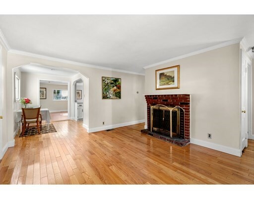 Property Photo:  6 Centre Street  MA 01760 