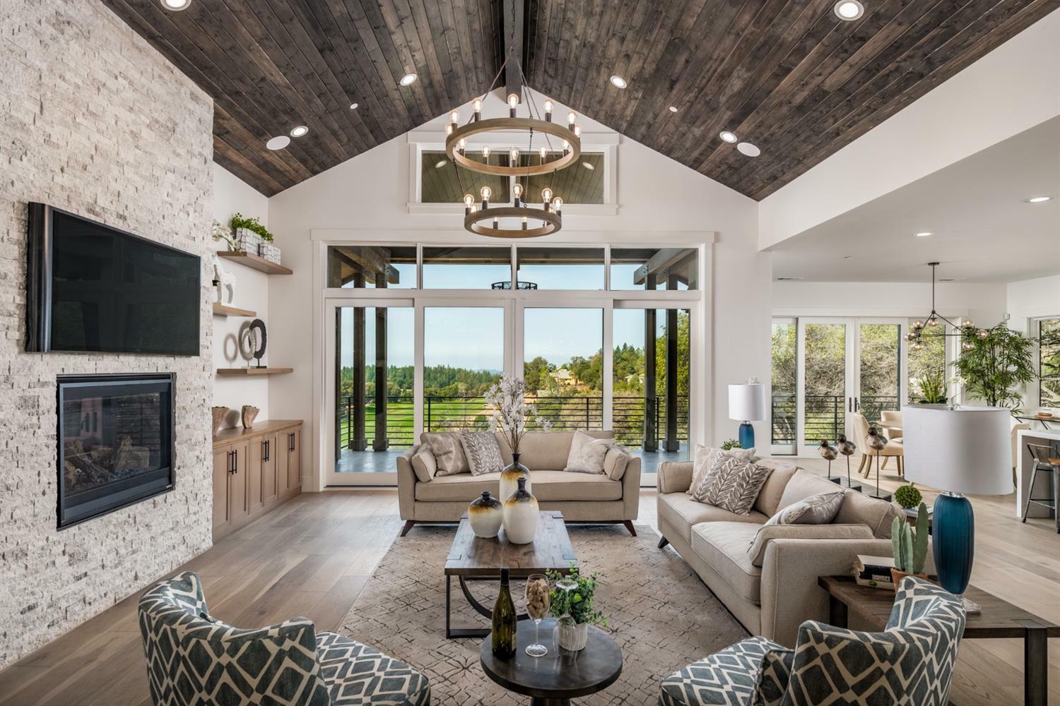 Property Photo: 2604 Pinnacle View Drive CA 95722