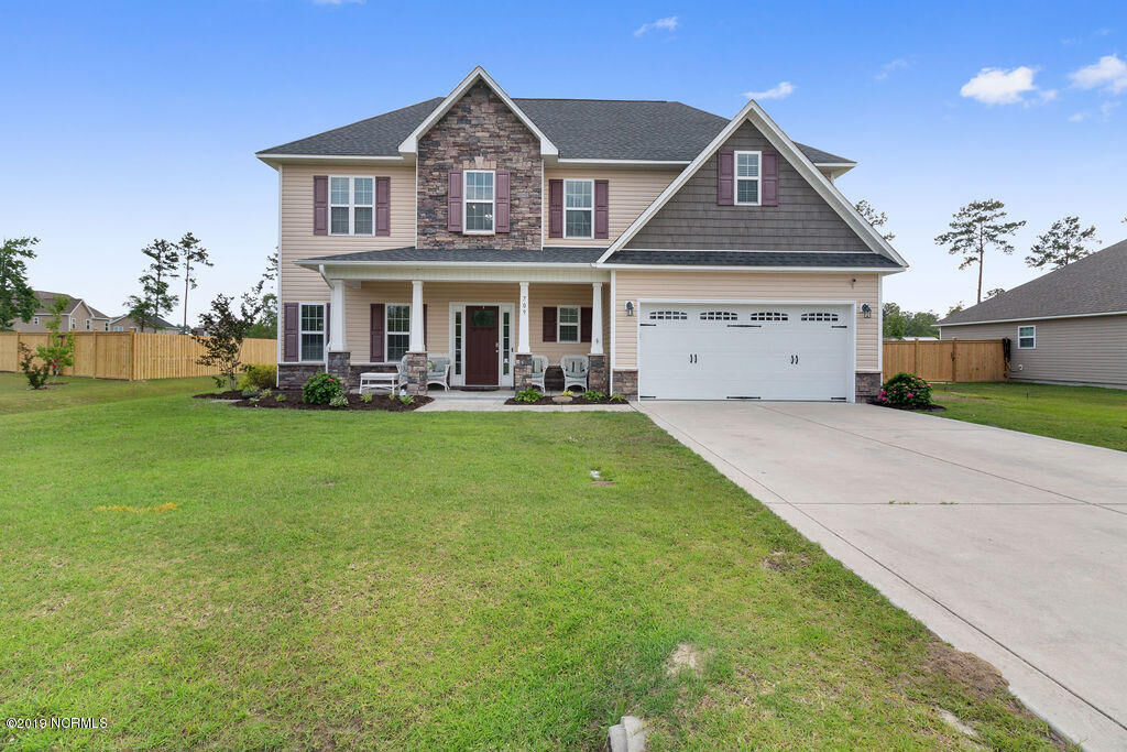 Property Photo: 709 Southernwood Place NC 28539