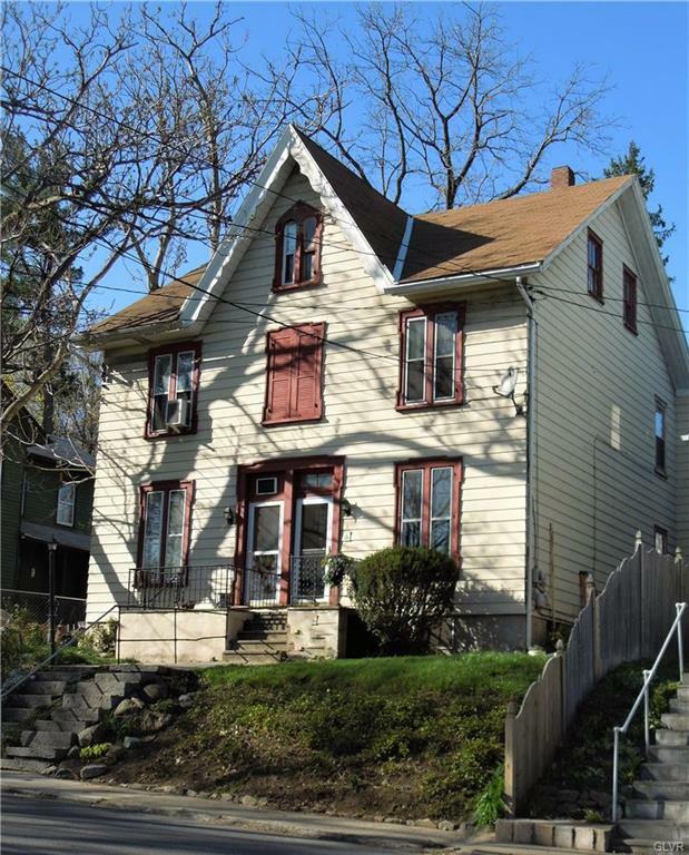 Property Photo:  825 Knox Avenue  PA 18042 