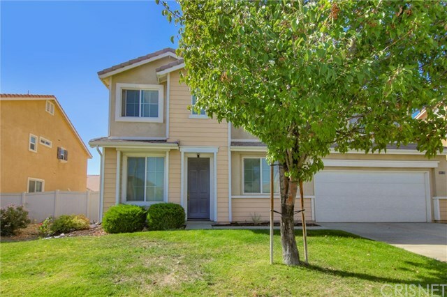 Property Photo: 39125 Desert Holly Lane CA 93551