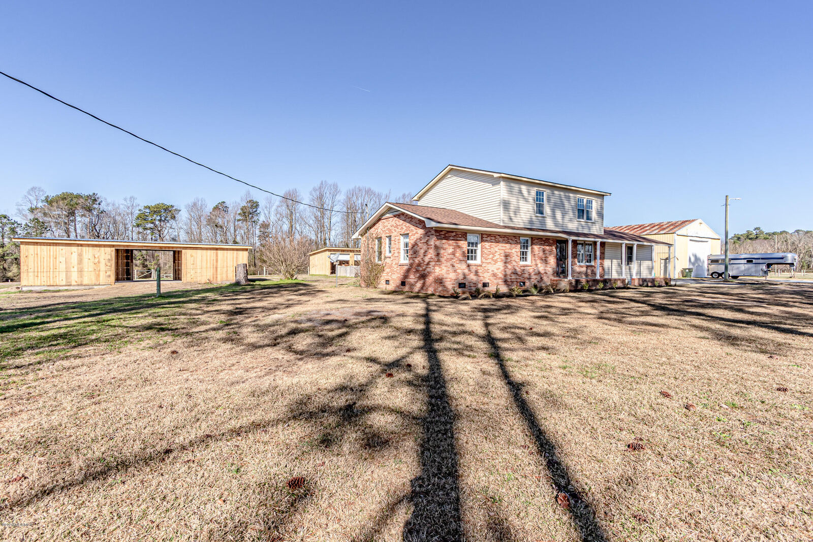 Property Photo: 8692 Hwy 41 W NC 28574