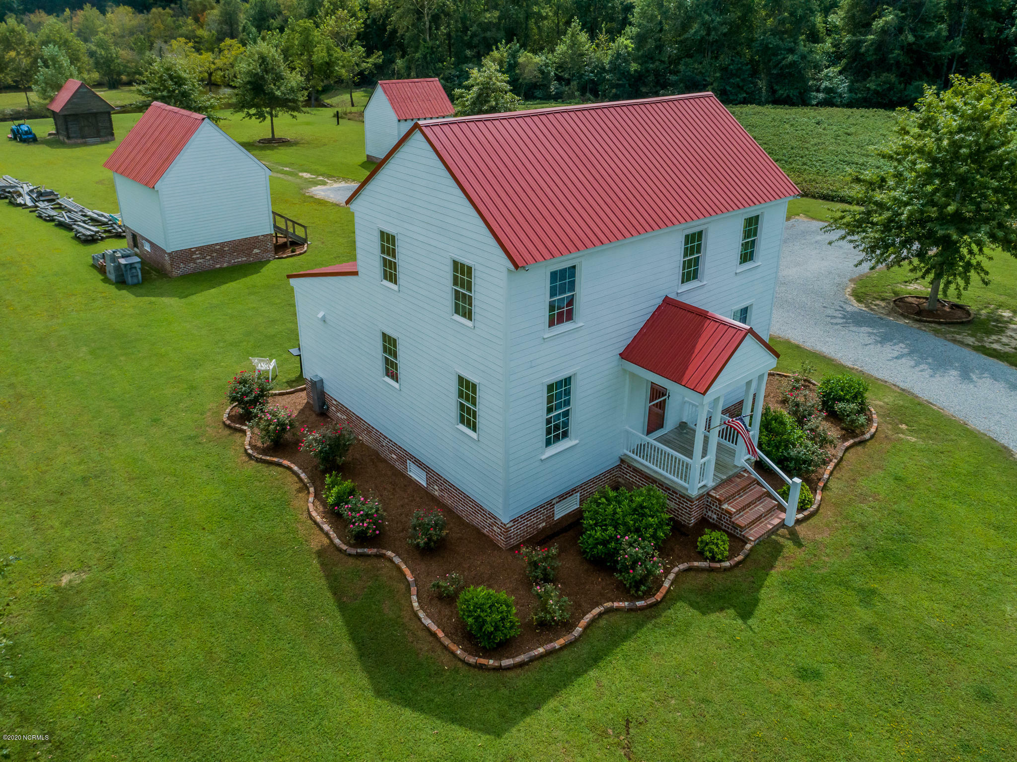 Property Photo: 2576 Ashleys Grove Road NC 27855
