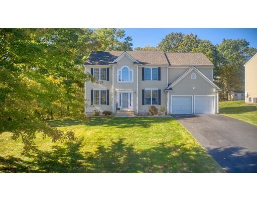 Property Photo:  1 Seaver Farm Lane  MA 01560 