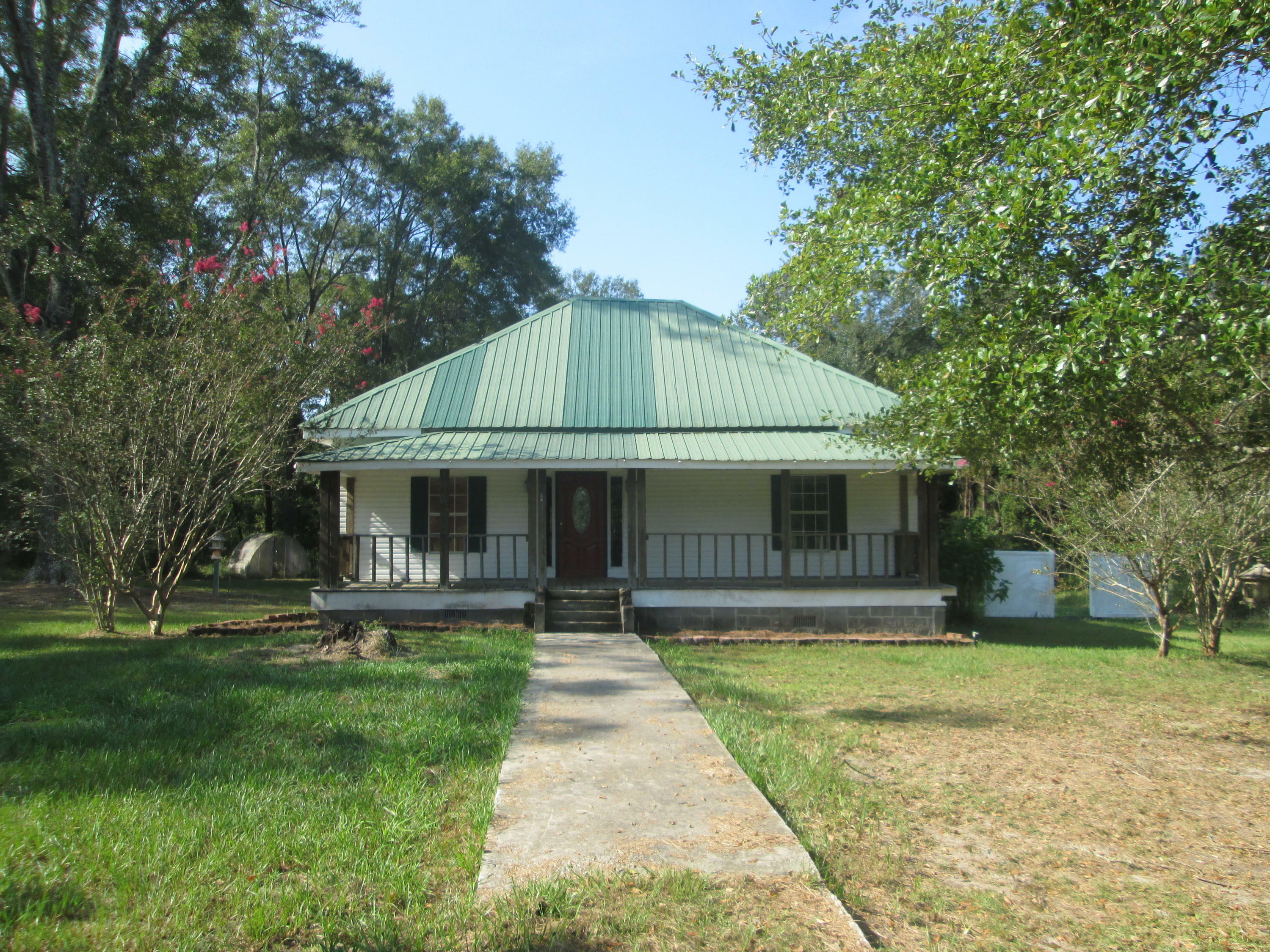 Property Photo:  1875 Steer Hollow  MS 39451 