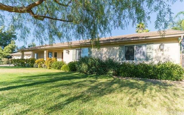 Property Photo:  29175 The Yellow Brick Rd  CA 92082 