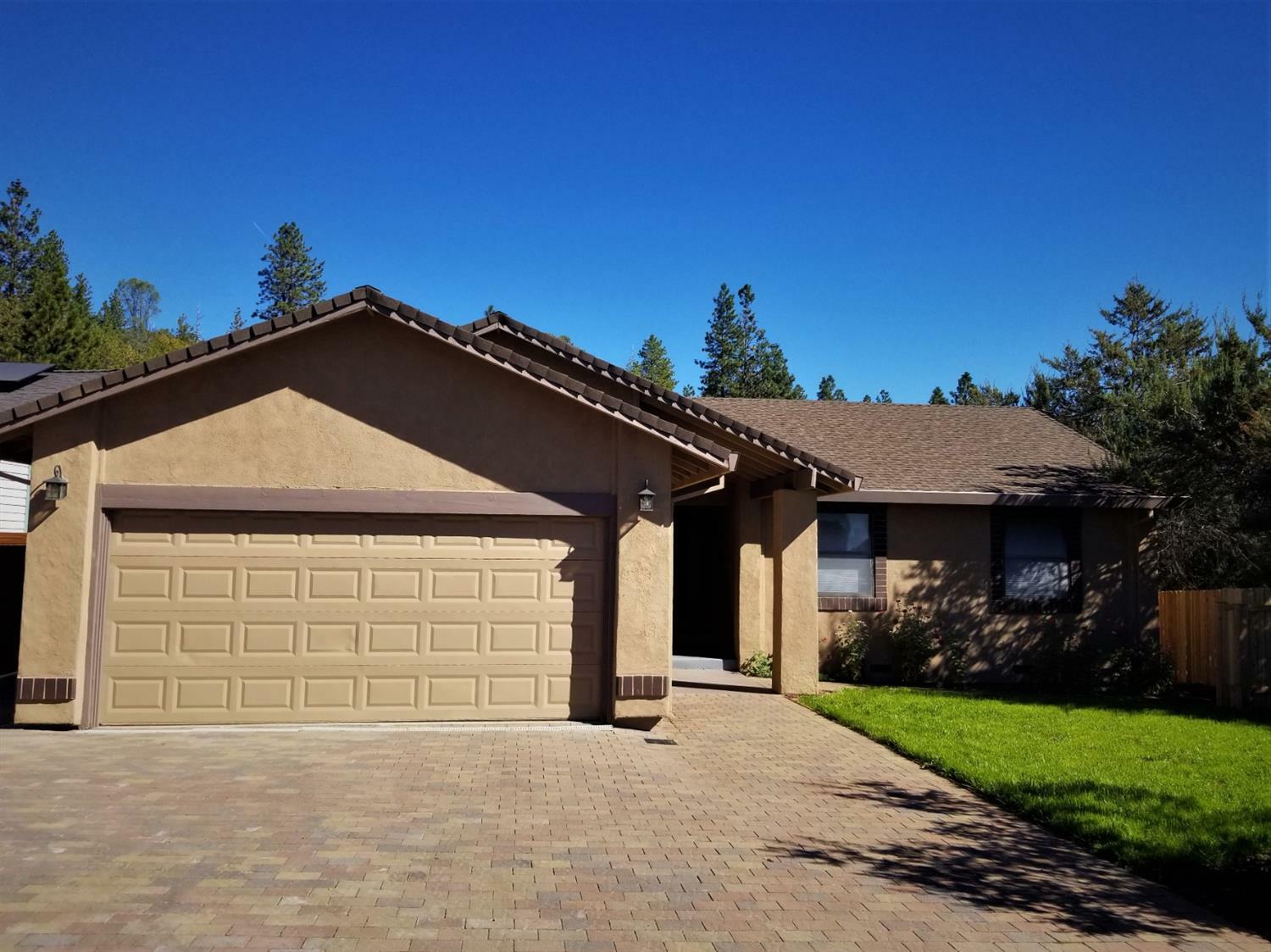 Property Photo: 254 Barby Drive CA 95945