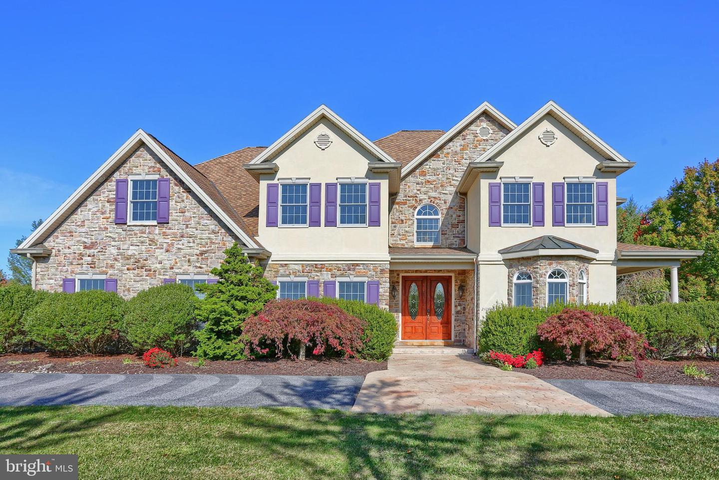 Property Photo: 2401 Ascott Way PA 17055