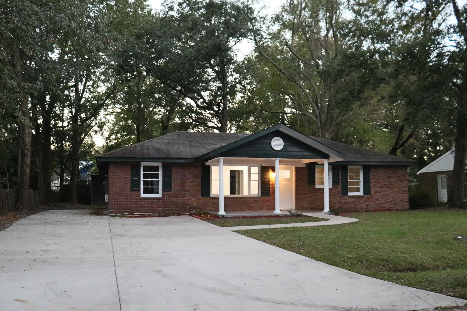 Property Photo: 2650 Cardinal Circle SC 29405
