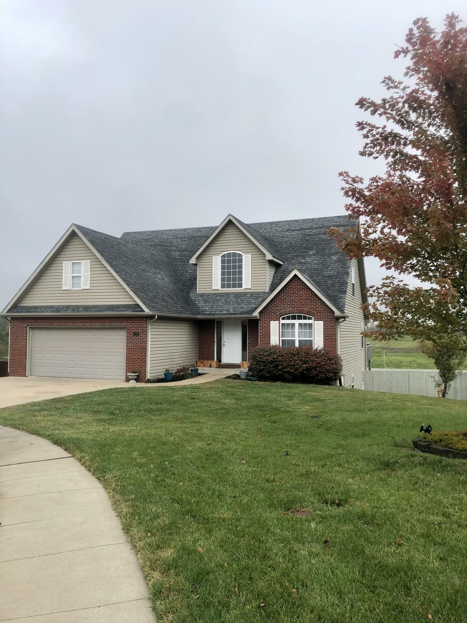 Property Photo:  2107 Dickinson Ct  MO 65202 