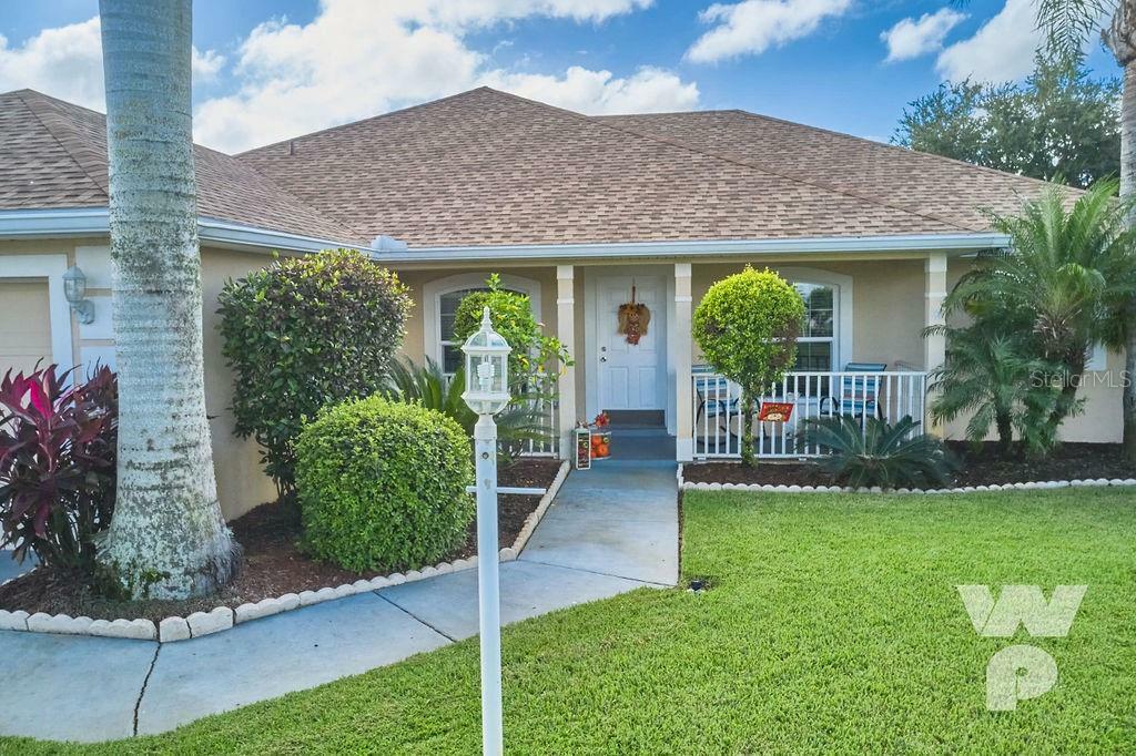 Property Photo:  494 Terranova Street  FL 33884 