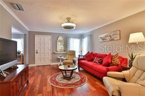 Property Photo:  2814 29th Avenue W 2814  FL 34205 