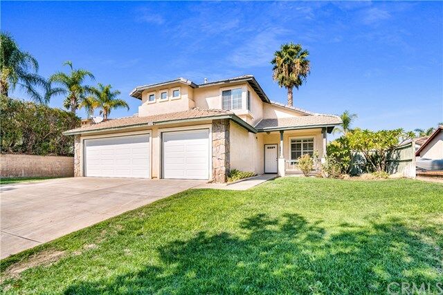 Property Photo:  1869 Delancy Ln  CA 92881 