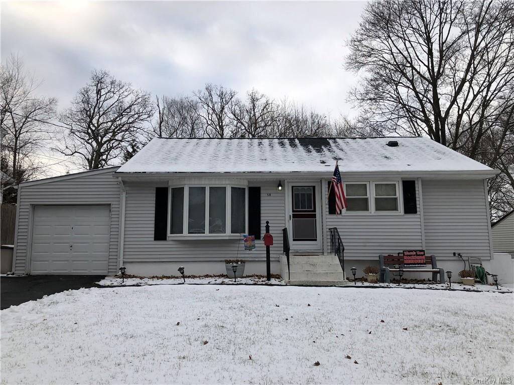 Property Photo:  58 Capt Shankey Drive  NY 10923 