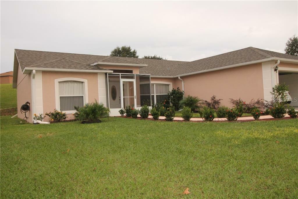 Property Photo:  949 Scenic View Circle  FL 34715 