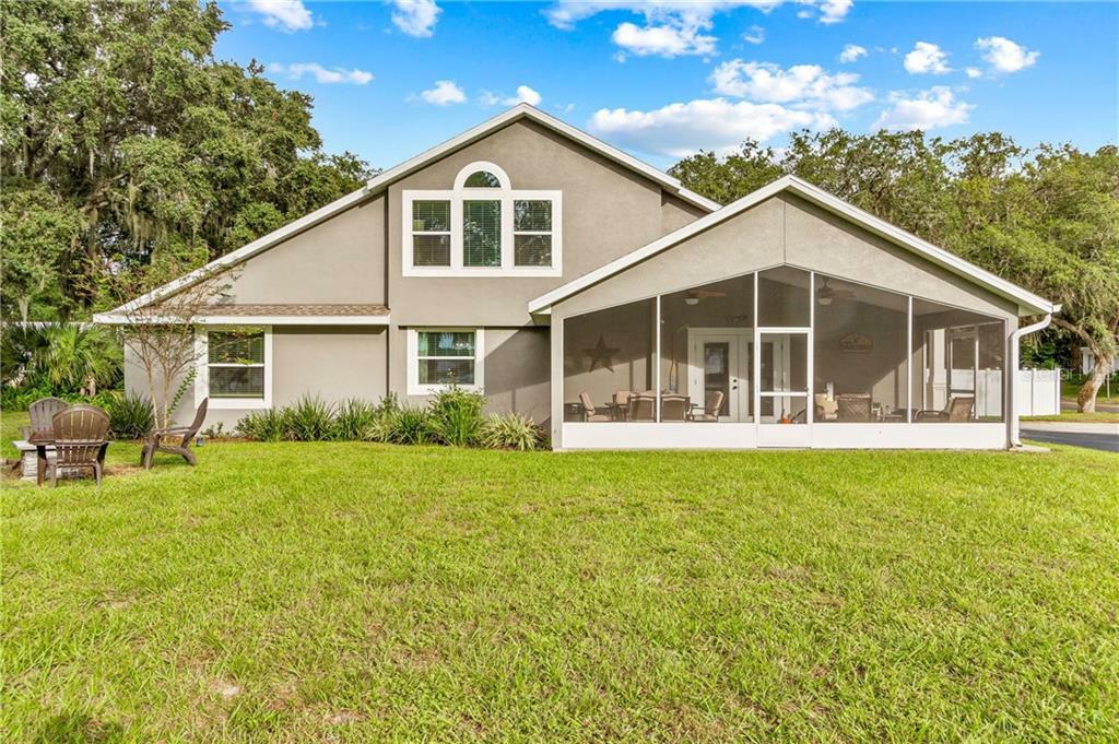 Property Photo:  9505 Silver Lake Drive  FL 34788 