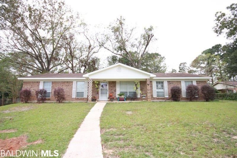 Property Photo: 208 Denise Lane AL 36527