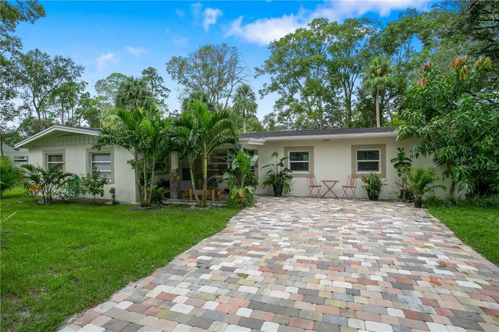 Property Photo:  2410 Sanford Avenue  FL 32771 