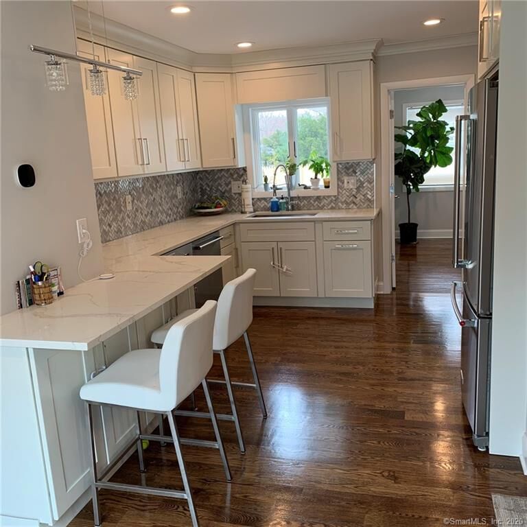 Property Photo: 16 Willoughby Road CT 06484