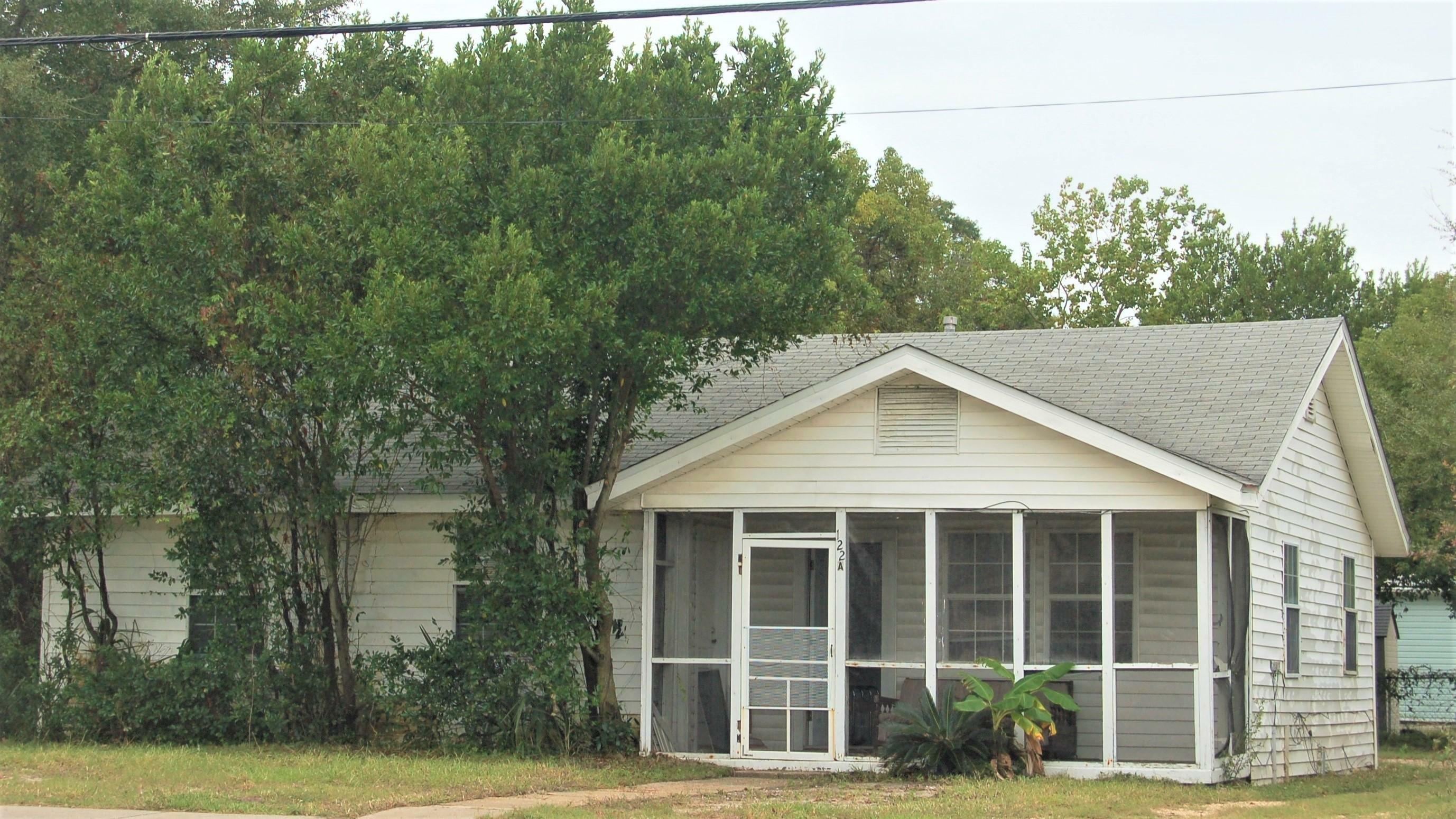 Property Photo:  122 SW Beal Parkway  FL 32548 