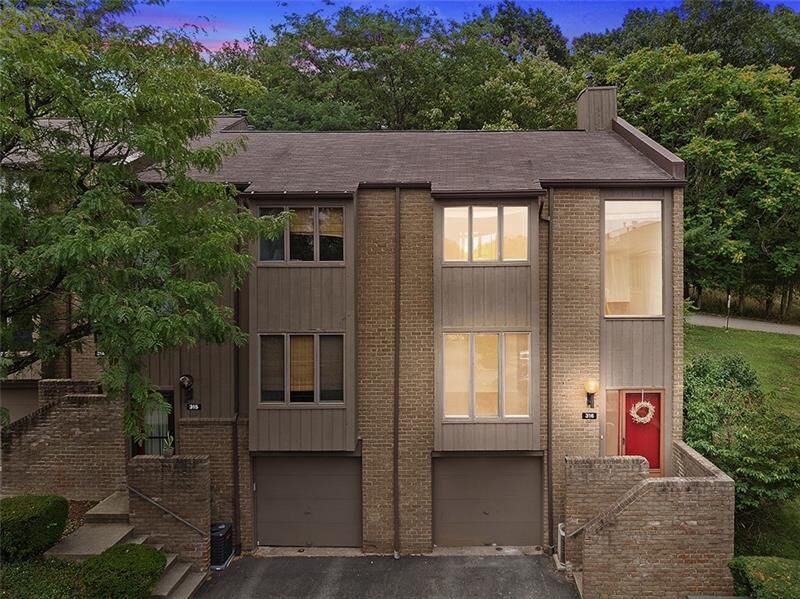 Property Photo:  316 Elm  PA 15237 