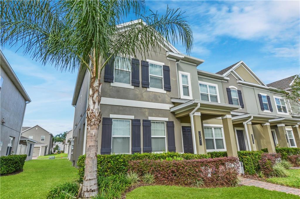 Property Photo:  7941 Ava Jade Alley  FL 34787 