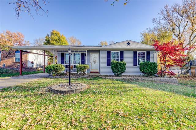 Property Photo: 1739 Hawkins Rd 63026