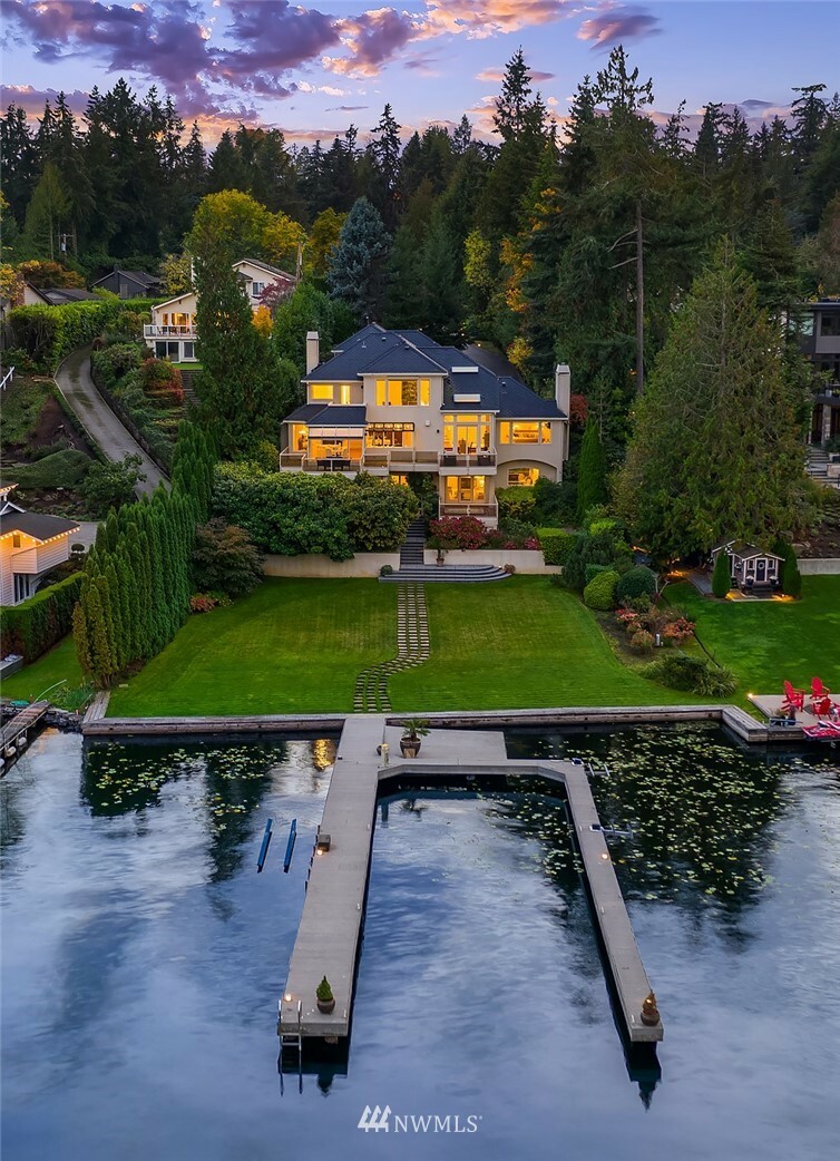 Property Photo: 3234 78th Place NE WA 98039