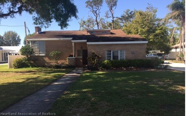 Property Photo:  4080 Lakeview Drive  FL 33870 