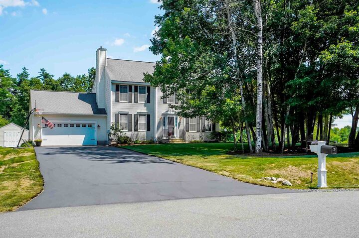 Property Photo:  19 Sonoma Drive  NH 03110 