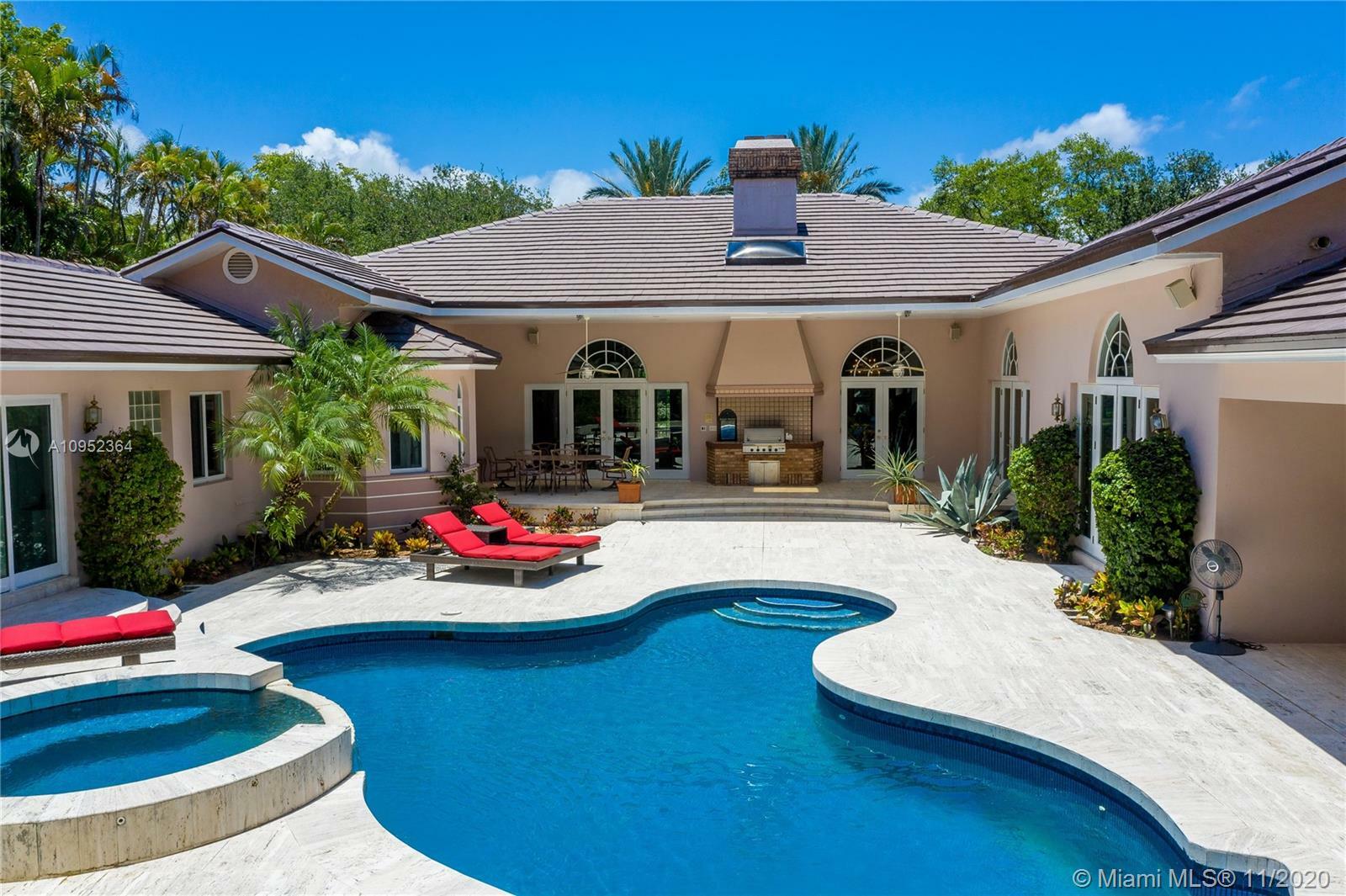 Property Photo: 6300 SW 106th St FL 33156