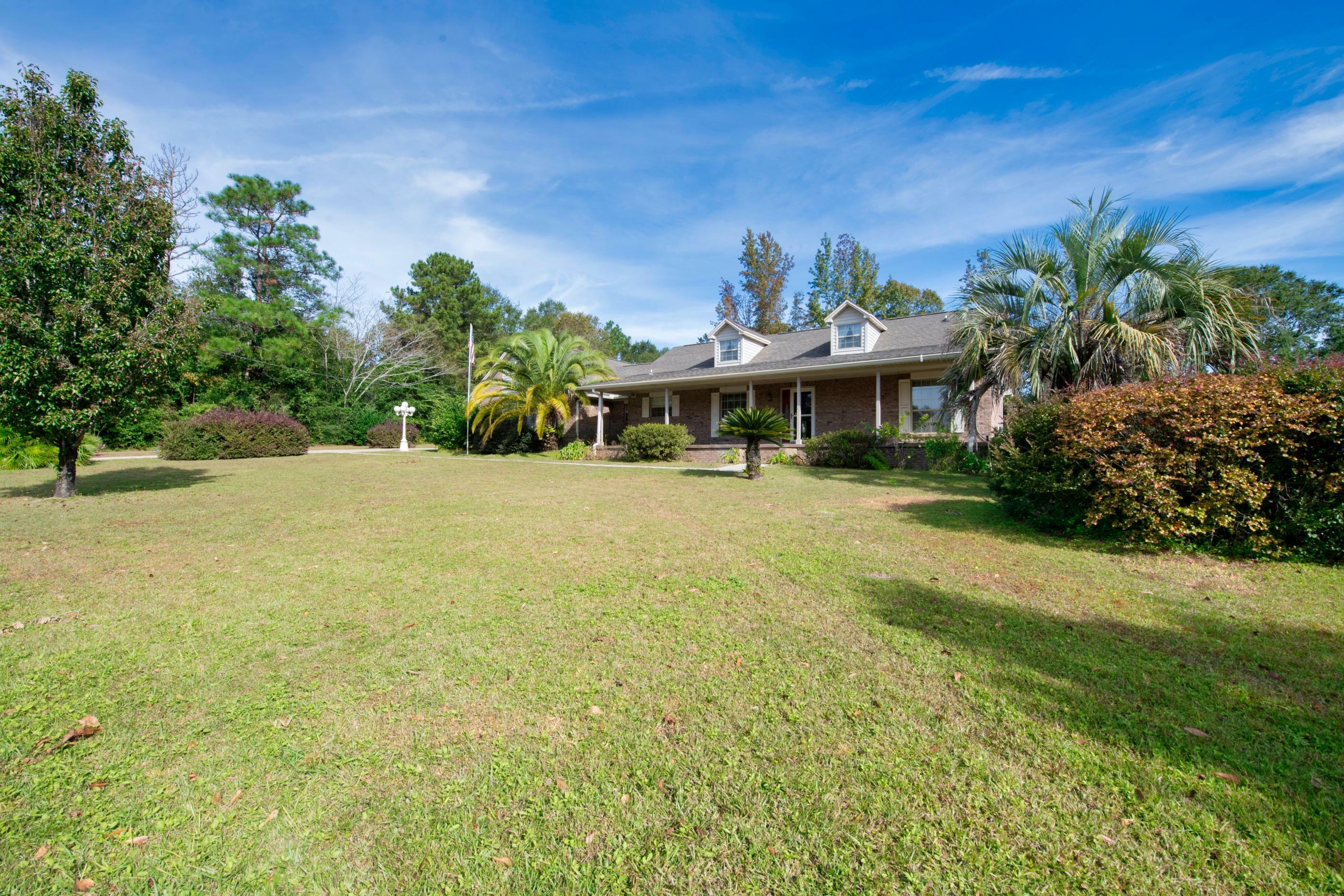 Property Photo:  111 Overview Drive  FL 32539 