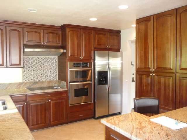 Property Photo: 2535 Navarra Drive 6B CA 92009