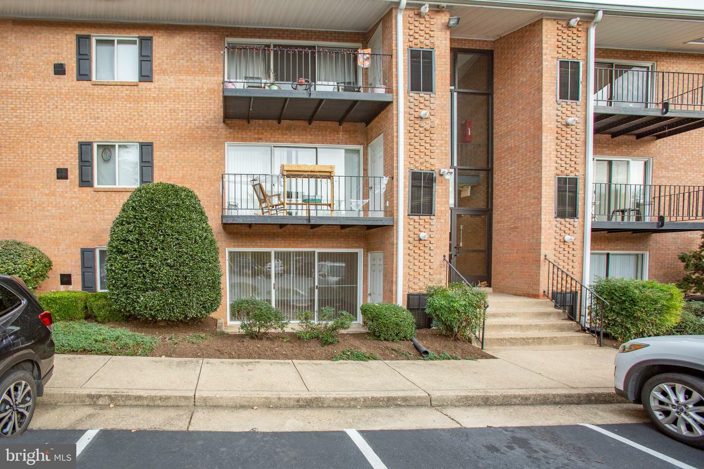 Property Photo:  1805 William Street A 1  VA 22401 