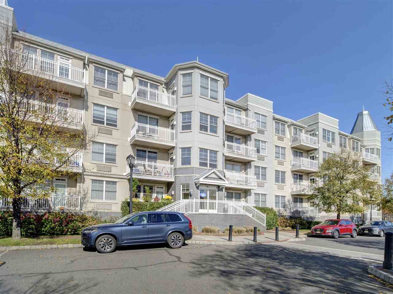 Property Photo:  30 Freedom Way 209  NJ 07305 