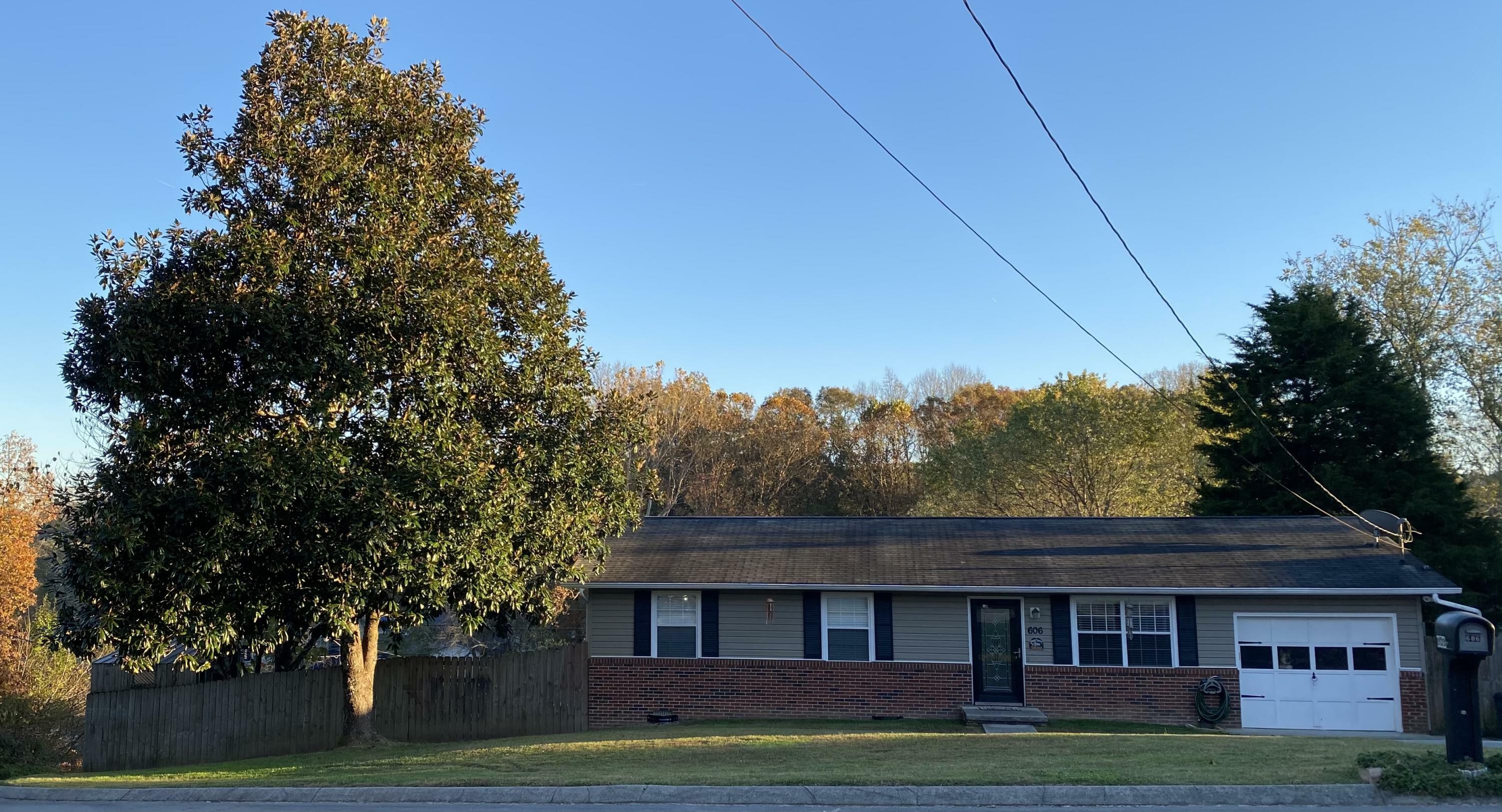 Property Photo:  606 Red Bud Lane  TN 37840 