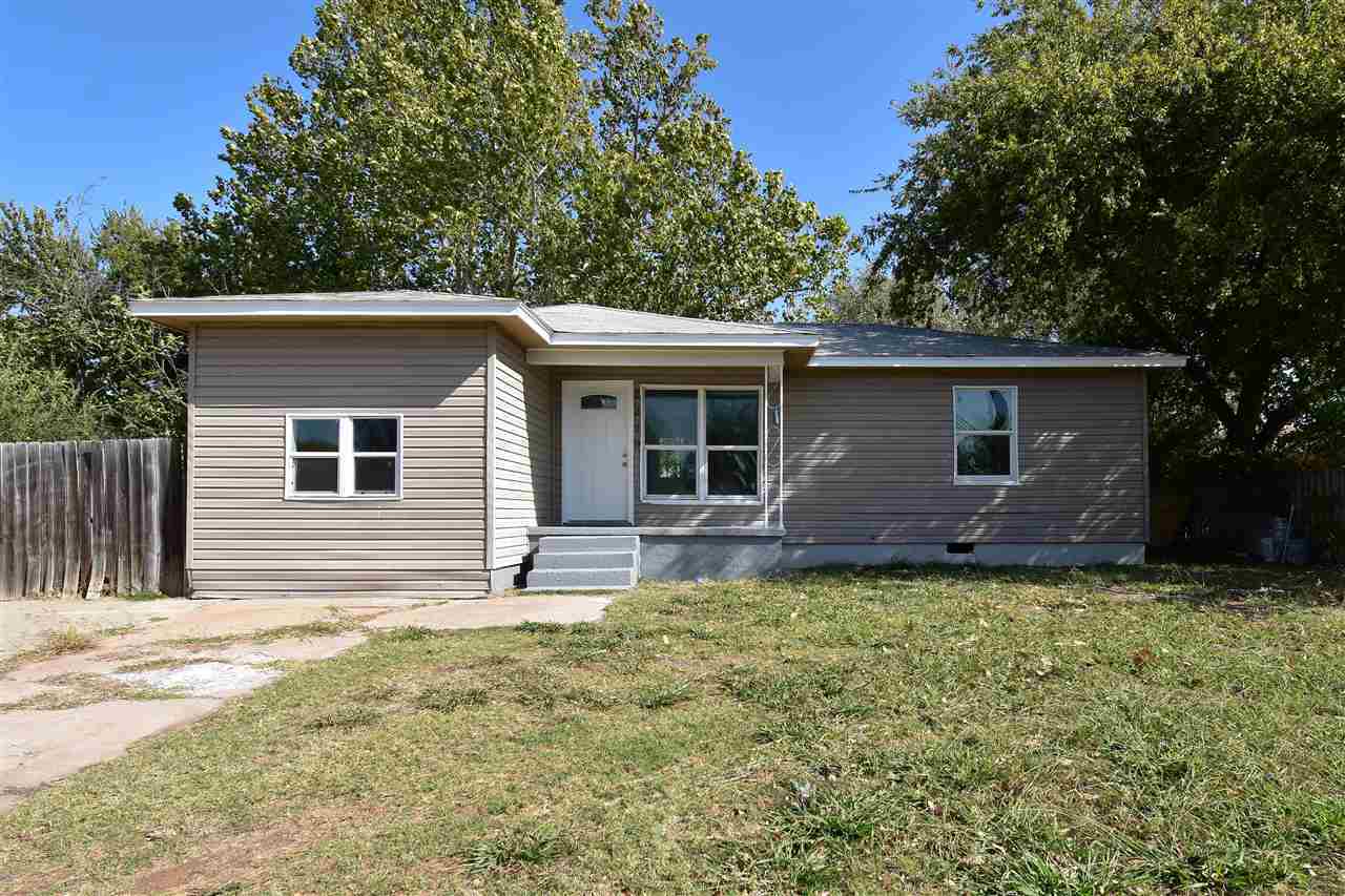 Property Photo:  2229 NW Williams Ave  OK 73505-5716 