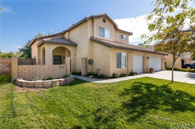 Property Photo:  26814 Howard Manor  CA 92544 