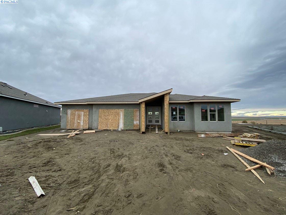 Property Photo:  621 Thebes St  WA 99353 