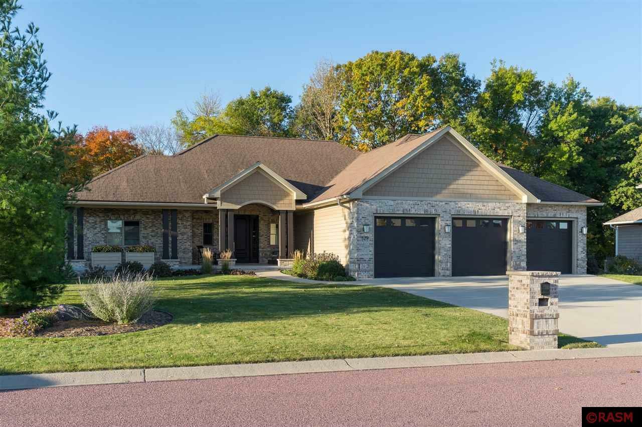 Property Photo: 129 Hidden Oaks Circle MN 56001