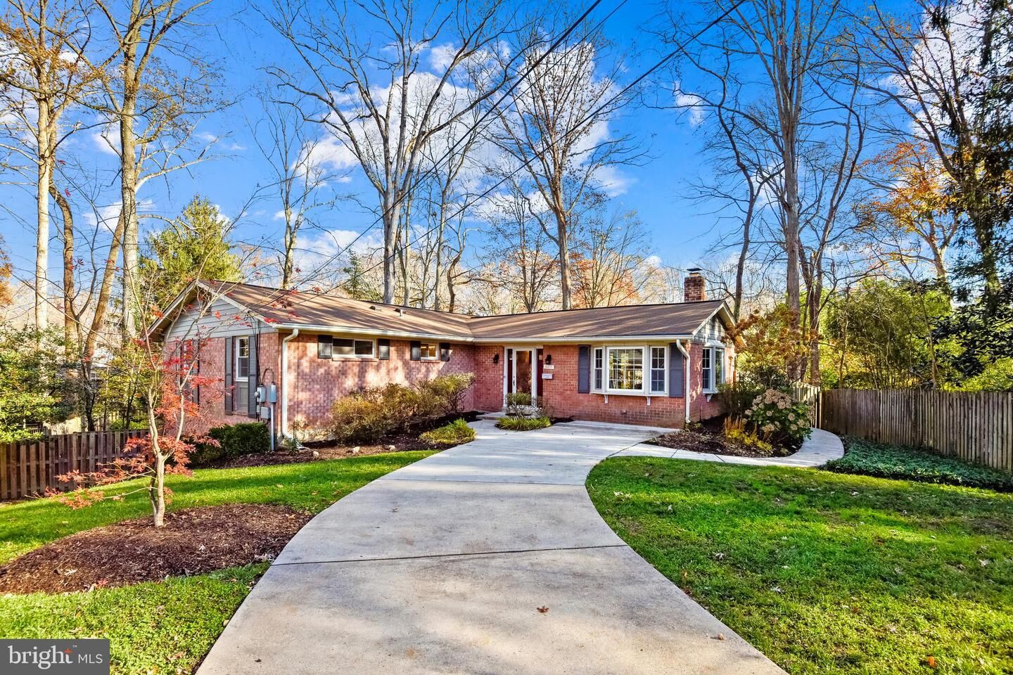 Property Photo: 8817 Trafalgar Court VA 22151