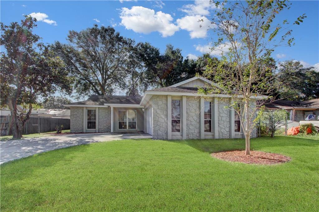 Property Photo: 649 Dunn Drive FL 32714